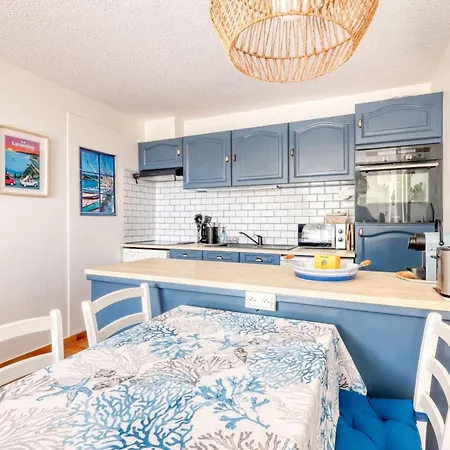 Exceptional View In Saint-clair For 4 People Le Lavandou