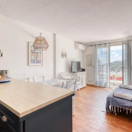 Exceptional View In Saint-clair For 4 People Apartment *